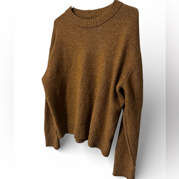 American Eagle Outfitters Sweaters - American Eagle Outfitters Warm Brown Crew Neck Sweater 0031
B2